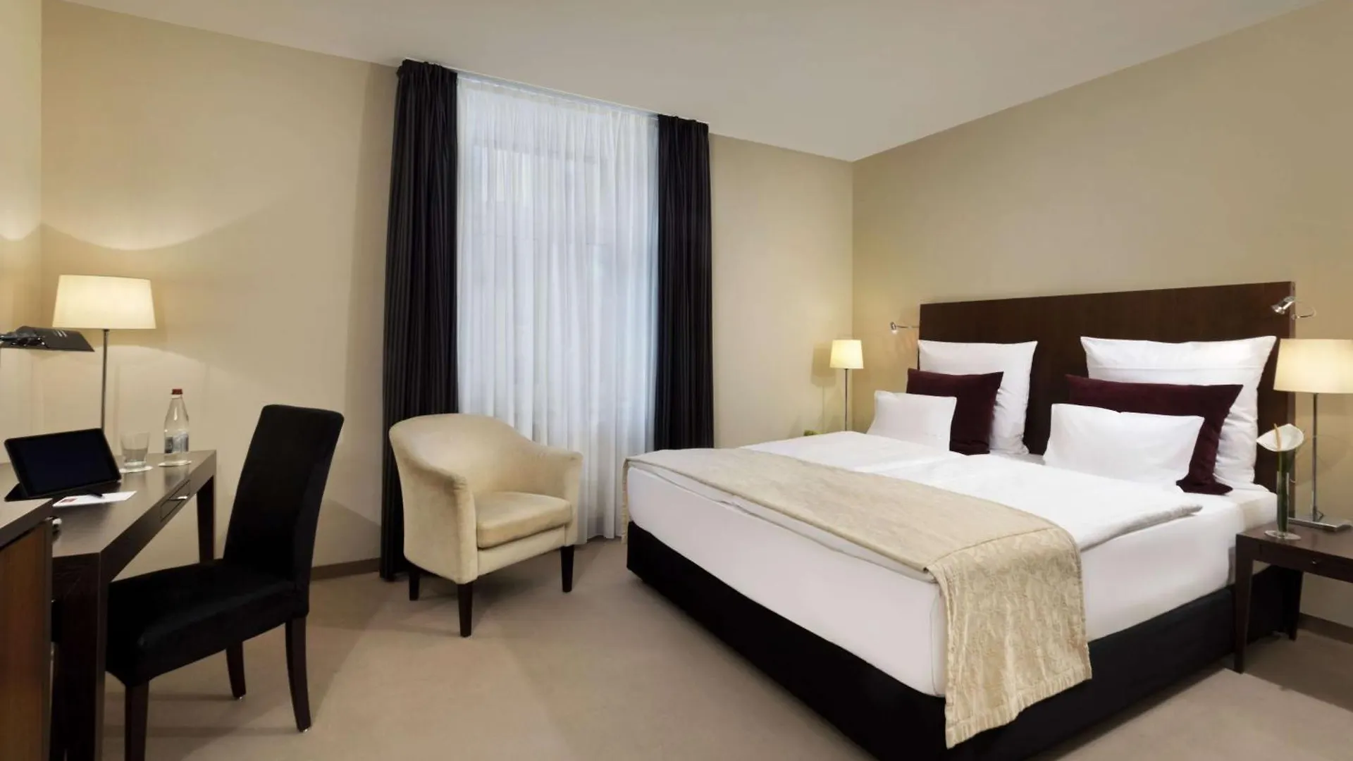 Metropolitan Hotel By Flemings Φραγκφούρτη 4*,  Γερμανία